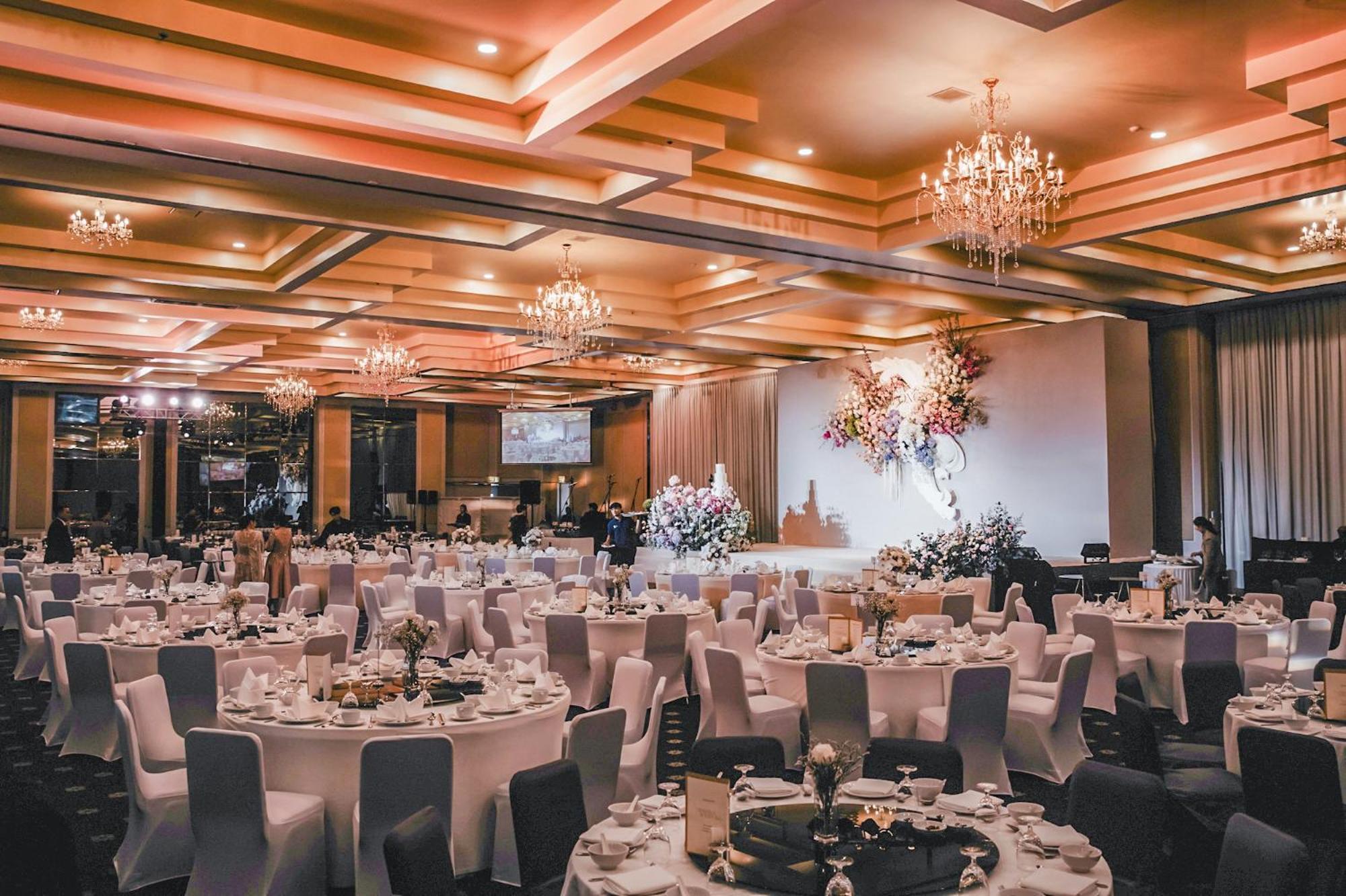 Royal Phuket City Hotel Экстерьер фото The Grand Ballroom
